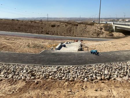 حورة : تغيير مكان المحطات الخارجية على شارع ٣١ ، ومعالجة تجمع برك المياه.